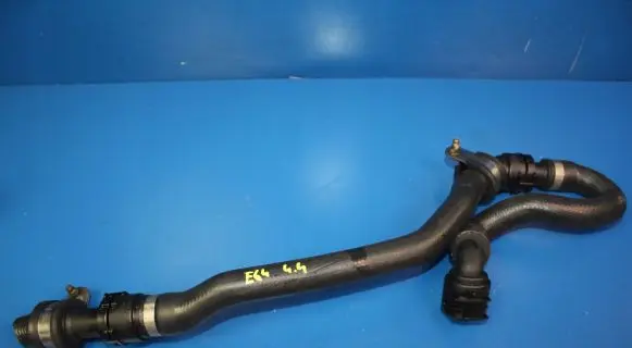 BMW 6 E63 E64 Engine coolant pipe/hose