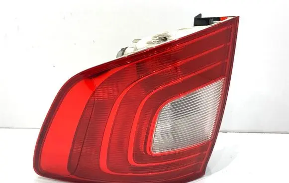 Skoda Superb B6 (3T) Rear/tail lights 3T9945096R