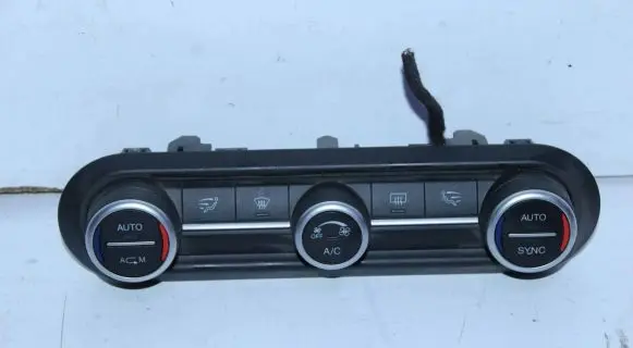Alfa Romeo Stelvio Climate control unit
