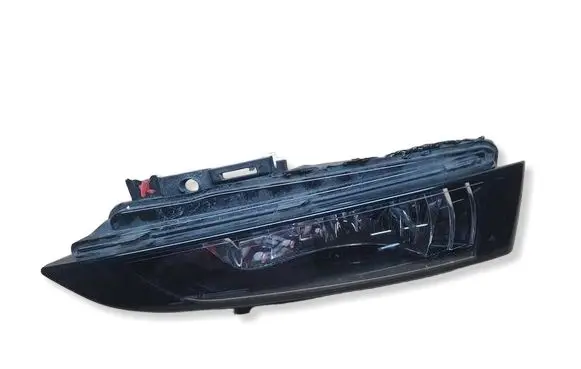 Skoda Scala Front fog light 657941700 01396102 1ND2522RH