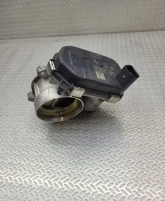 Volkswagen T-Cross Throttle valve 04E133062T