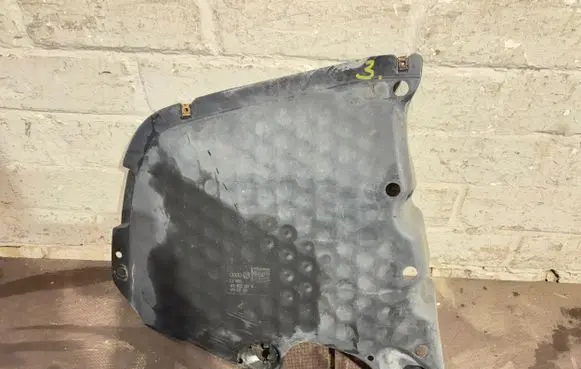Volkswagen Jetta V Rear underbody cover/under tray 1K5825215B