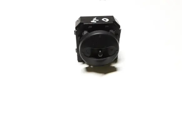 KIA Sorento Wing mirror switch