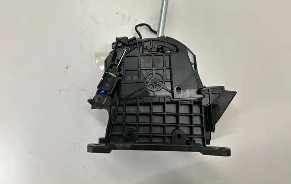 Jeep Compass Gear shifter/selector 5VM06PR3AF P5VM06PR3AF 00532333010