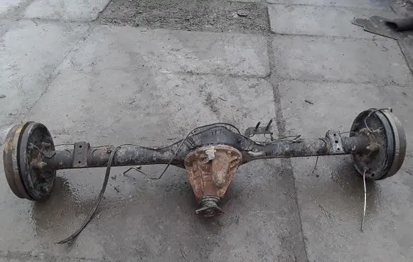 Rear axle beam
