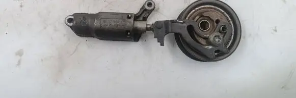 Audi A4 S4 B5 8D Timing belt/chain tensioner 050109479T 337141ac
