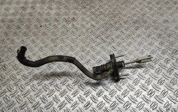 Toyota Auris 150 Clutch master cylinder 