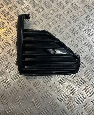 Volvo S60 Front bumper lower grill 32227026
