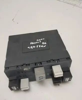 Volkswagen PASSAT B6 Comfort/convenience module H37S1301 F005V00529 3C0937049H