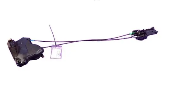 Toyota Avensis Verso Front door lock