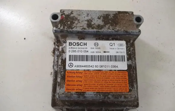 Mercedes-Benz Sprinter W906 Airbag control unit/module A9064460542