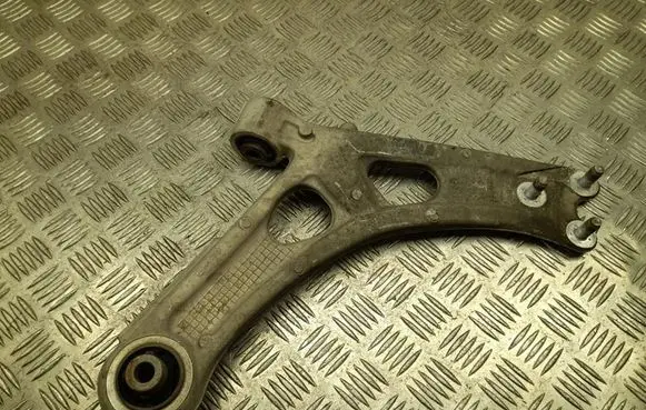 Citroen DS7 Crossback Front lower control arm/wishbone 7BCHH2