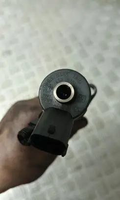 Ford Focus C-MAX Fuel injector