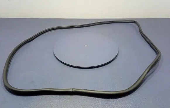 Hyundai ix20 Front door rubber seal 