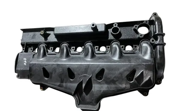Volvo XC70 Rocker cam cover 31256168