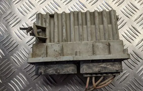 Opel Astra G Coolant fan relay 252618