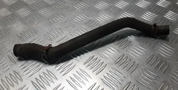 Volkswagen PASSAT B8 Engine coolant pipe/hose 5Q0122101C