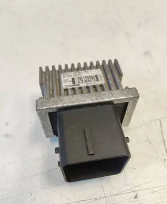 Peugeot 508 Glow plug pre-heat relay 9663824880 AV6112A343BA
