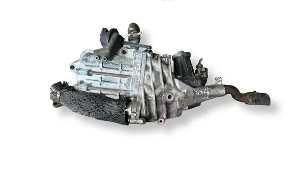 Land Rover Discovery 4 - LR4 EGR valve cooler 70188105 9X2Q9U438DA