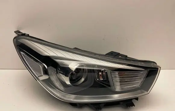 KIA Rio Headlight/headlamp 92102H8