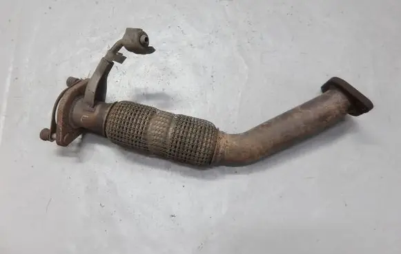 KIA Xceed Exhaust gas pipe 