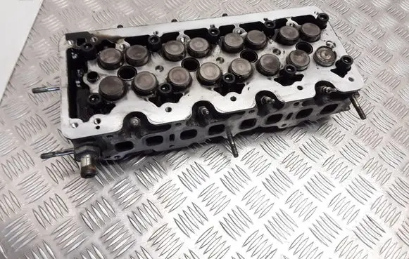 Opel Meriva A Engine head 