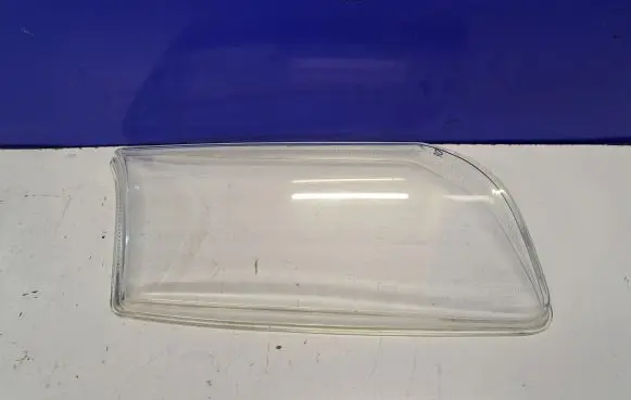 Volvo S80 Headlight lense 8662866