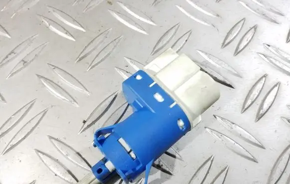 Ford Focus Brake pedal sensor switch 3M5T9C872AB