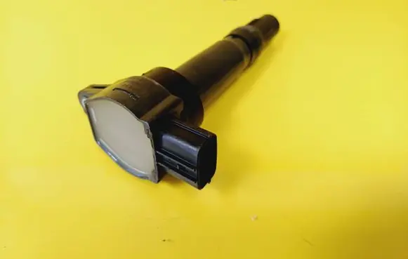 Mitsubishi Colt High voltage ignition coil MN195616