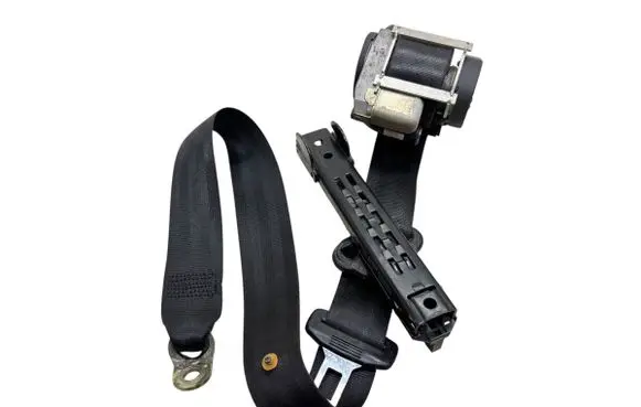 Skoda Octavia Mk2 (1Z) Front seatbelt 1Z0857701A
