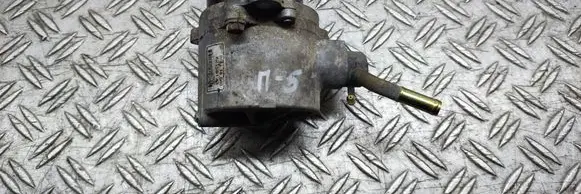 Mazda 5 Vacuum pump X2T58173