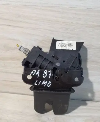 Audi A4 S4 B7 8E 8H Tailgate/trunk/boot lock/catch/latch 4E0827505C