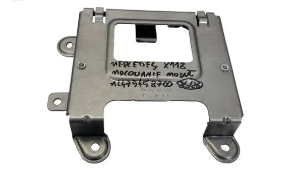 Mercedes-Benz CLA C118 X118 Other interior part A2475458700