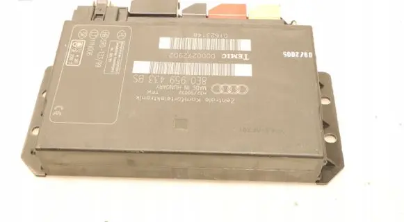 Audi A4 S4 B7 8E 8H Central body control module 8E0959433BS
