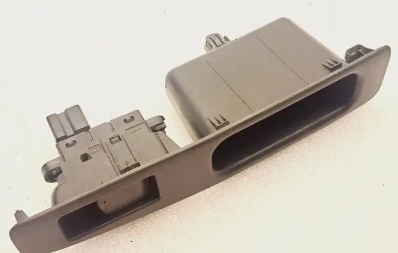 Nissan Qashqai Rear door handle trim 82950JD000 2345679