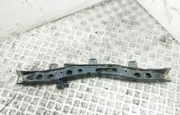 Toyota Auris 150 Top upper radiator support slam panel
