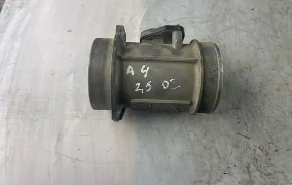 Audi A4 S4 B6 8E 8H Mass air flow meter 059906461D
