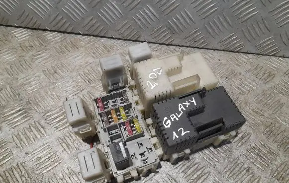 Ford Galaxy Fuse box set B57T14K131CA