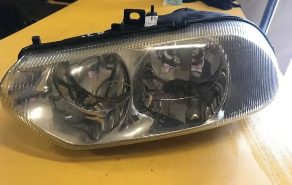 Alfa Romeo 156 Headlight/headlamp