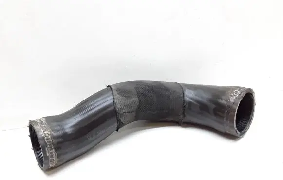 Volvo XC60 Intercooler hose/pipe
