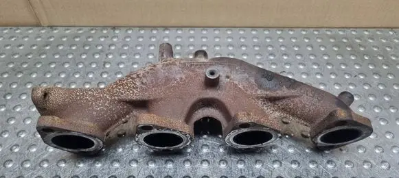 BMW 2 F45 Exhaust manifold 8519889