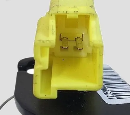 Volvo V70 Middle seatbelt buckle (rear) 607338100A