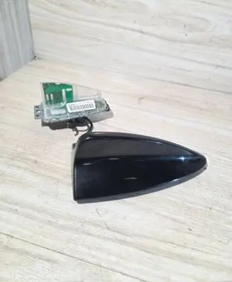 BMW 3 E90 E91 Roof (GPS) antenna cover 6942270 6950704