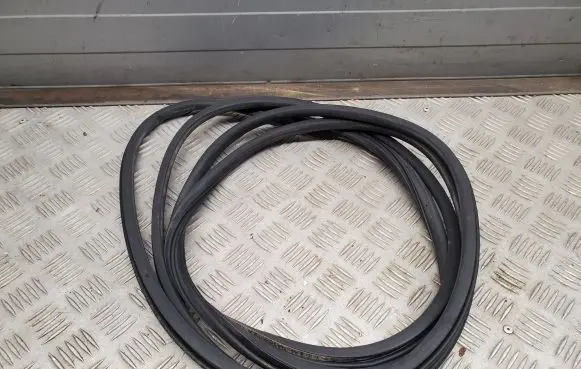 Volkswagen Atlas Sunroof sealing rubber 3CN877459