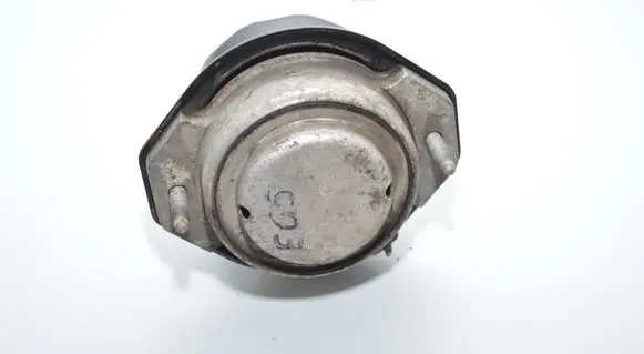 BMW 7 E65 E66 Engine mount bracket 6754614