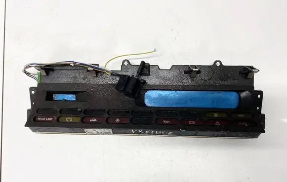 Speedometer (instrument cluster)