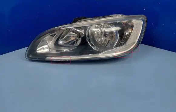 Volvo V60 Headlight/headlamp 31420115 89908428