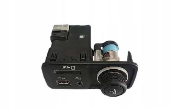 Jeep Cherokee USB socket connector 