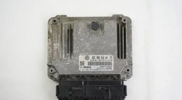 Volkswagen Golf VI Engine control unit/module 03C906016AH 0261S05805