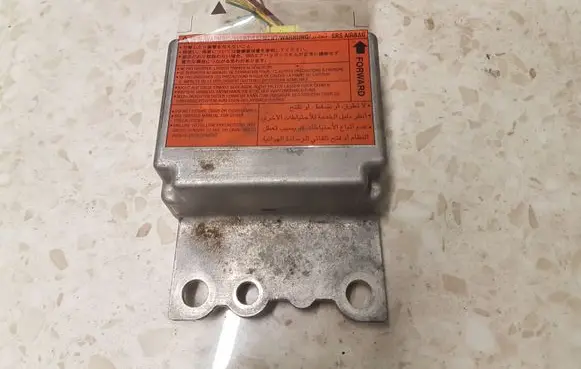 Nissan X-Trail T30 Airbag control unit/module 285568H505 050121